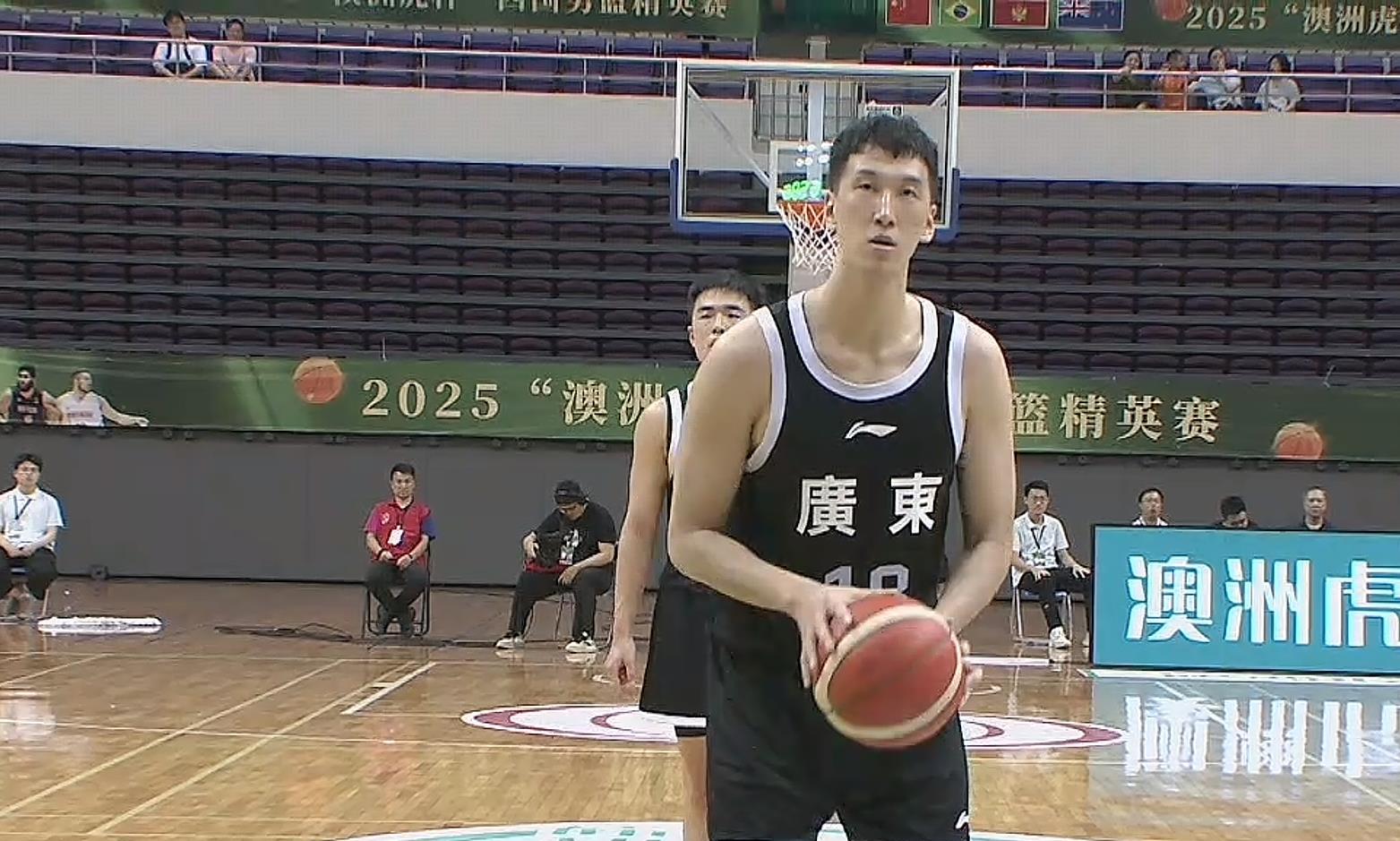 entit, 对广东男篮, AA